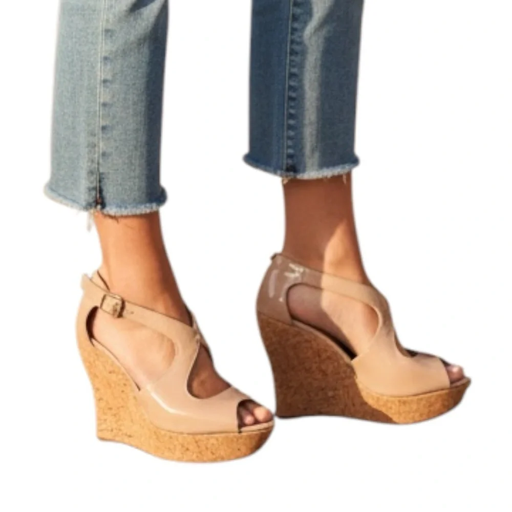 Steve Madden Women's Nude Wedge Sandals Great Condition! 6.5